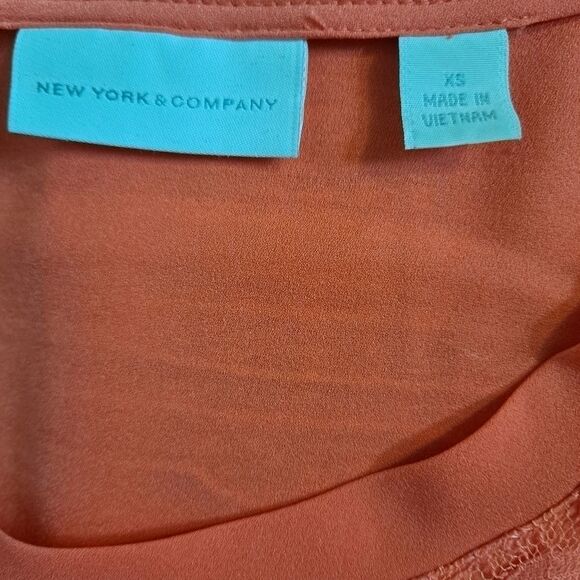 New York & Company Hi-Lo Casual Top Orange-ish XSmall - Picture 6 of 8
